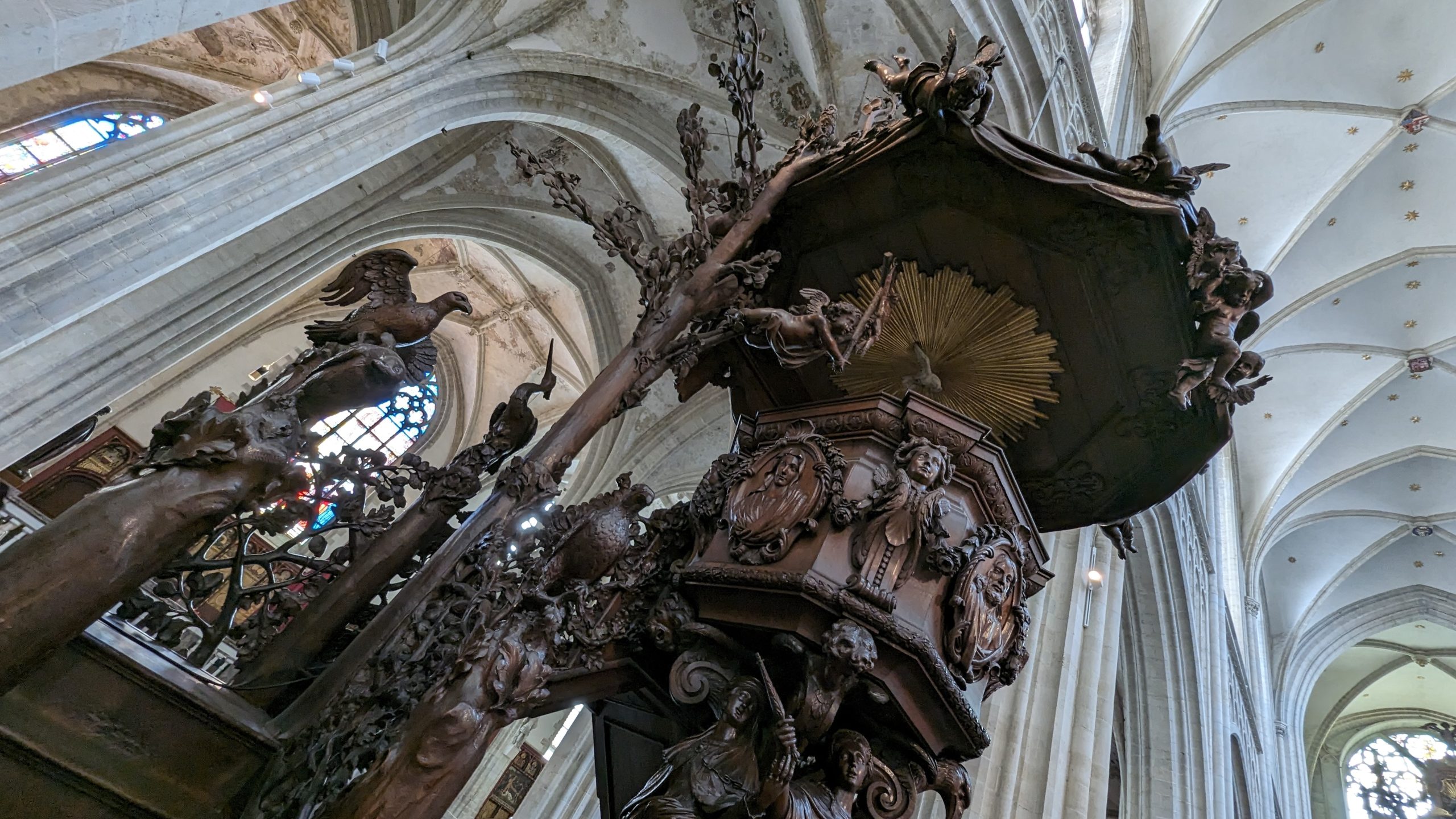 俳優・岸井ゆきの