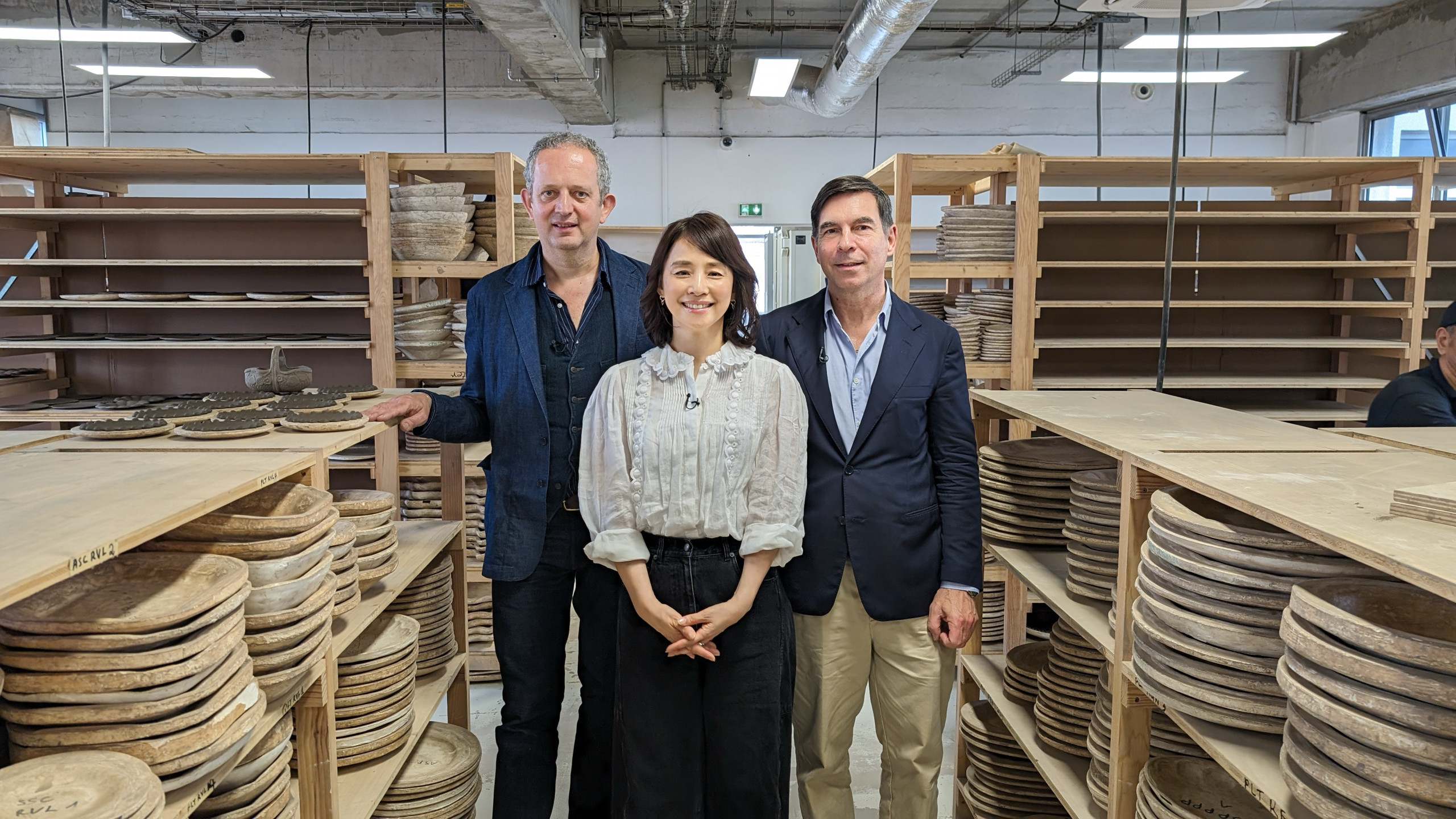 パリ」石田ゆり子 / 俳優 | JOURNEY | Google Pixel presents ANOTHER